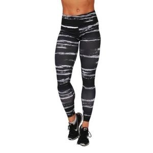 90 degree Mercury leggings